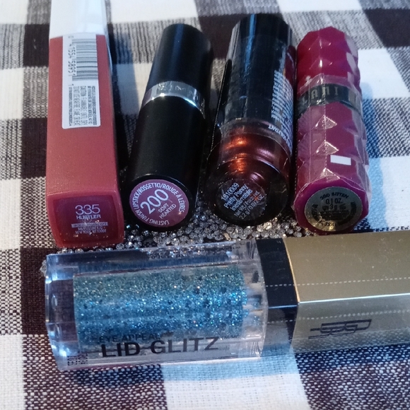 maybelline rimmel milani br Accessories - Maybelline and Others Lipstick Set - Red, Gold, Black 4 lipsticks 1 eye